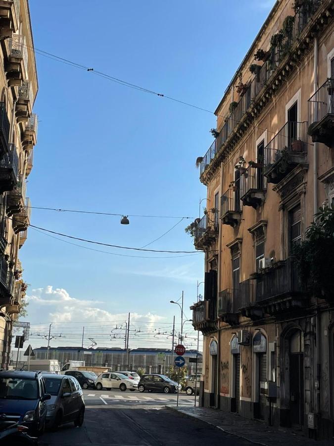 مبيت وإفطار كاتانيا Storico17 المظهر الخارجي الصورة